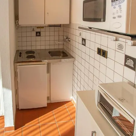 Apartment Airport Studio I Free Parking Innsbruck